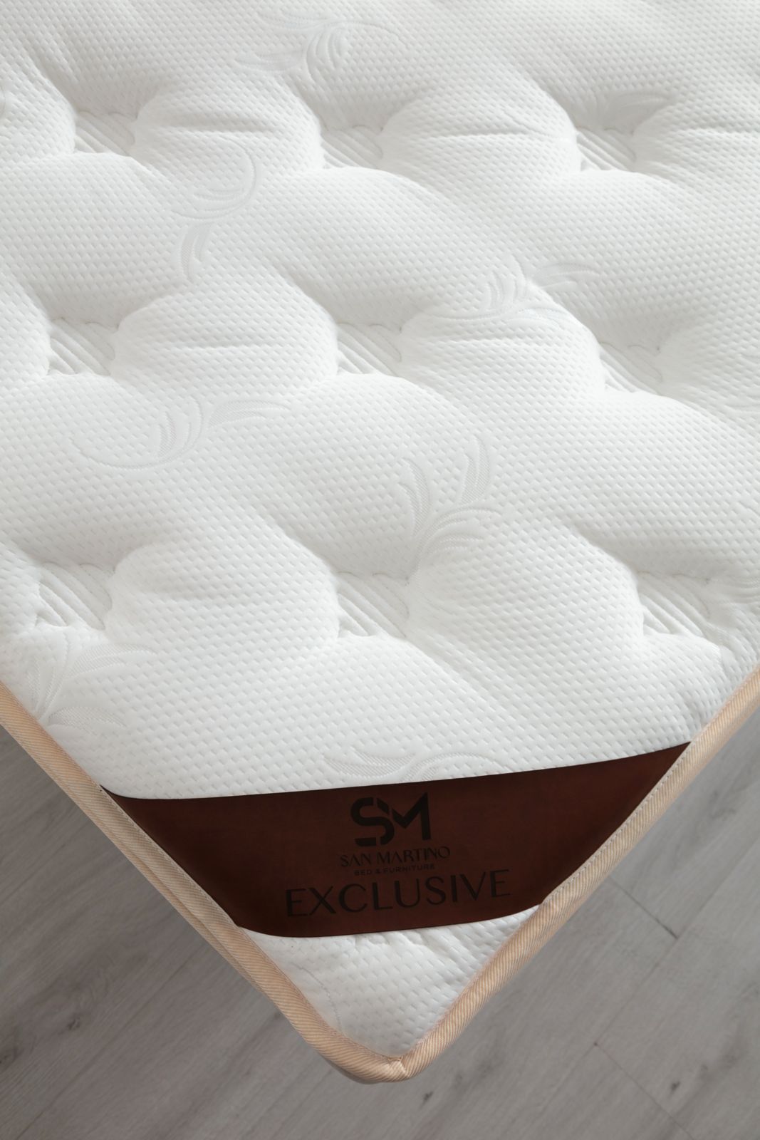 Matelas Épaisseur 32 cm Avec Surmatelas - Exclusif Ressort